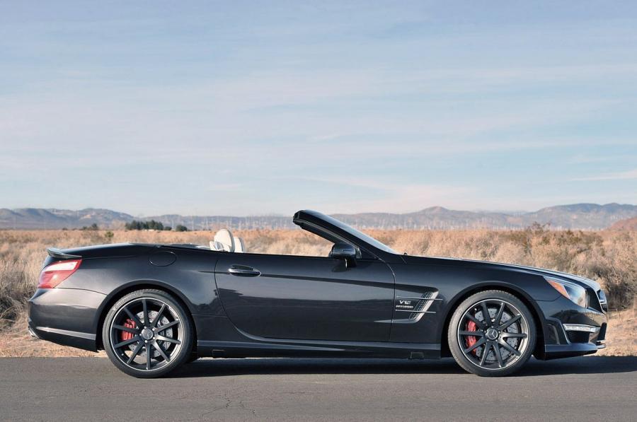  Mercedes-Benz SL65 AMG 2013 года  (фото 19 из 76)